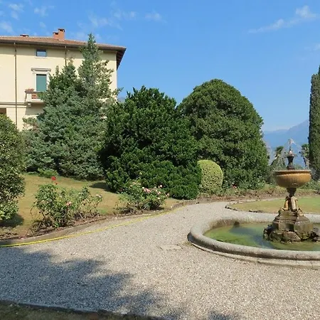 Historic Morosini Apartamento